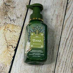 NWT Bath & Body Works Princess Tiana Green Foaming Hand Soap Disney Collab
